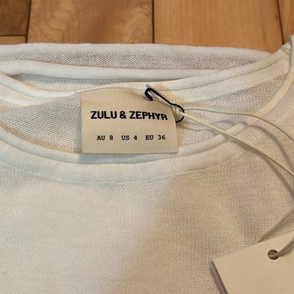 BNWT Zulu & Zephyr Sheer Gathered Knit Top - Picture 5 of 8